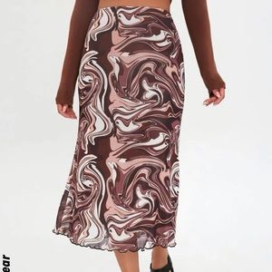 marble print mesh skirt
